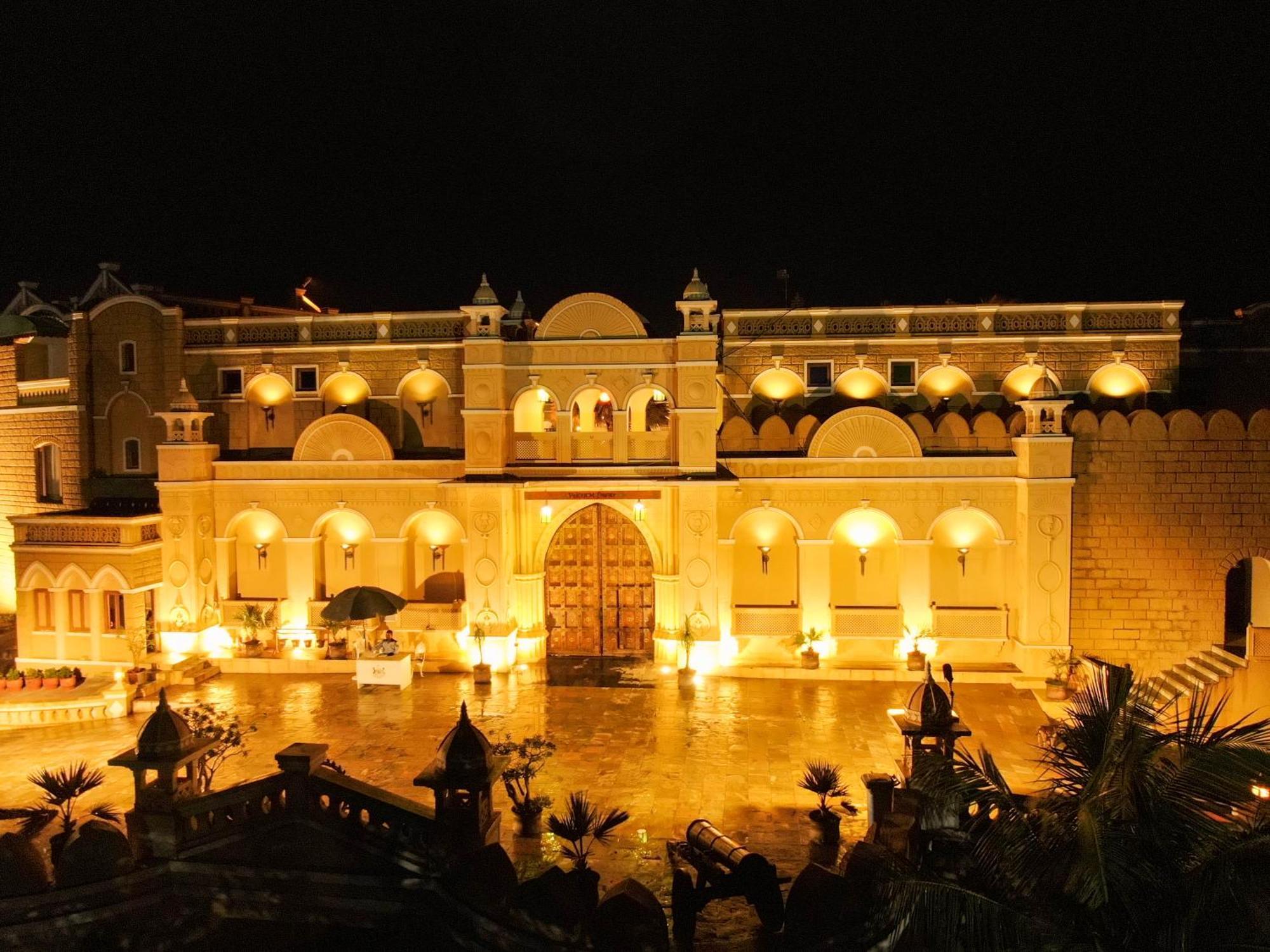 Heritage Khirasara Palace Rajkot Exterior foto