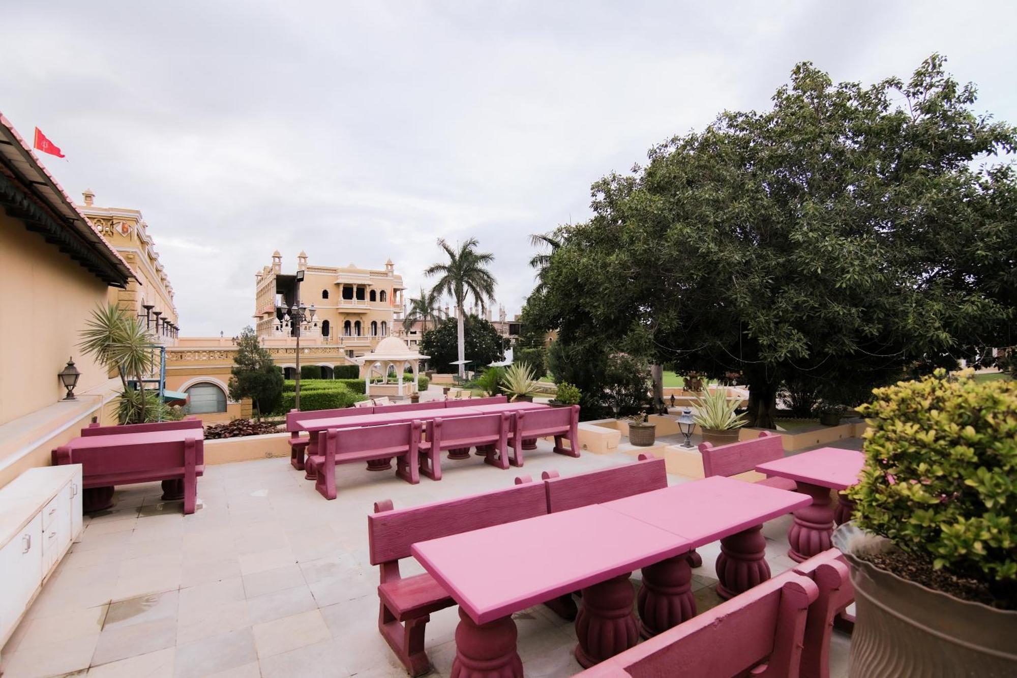 Heritage Khirasara Palace Rajkot Exterior foto